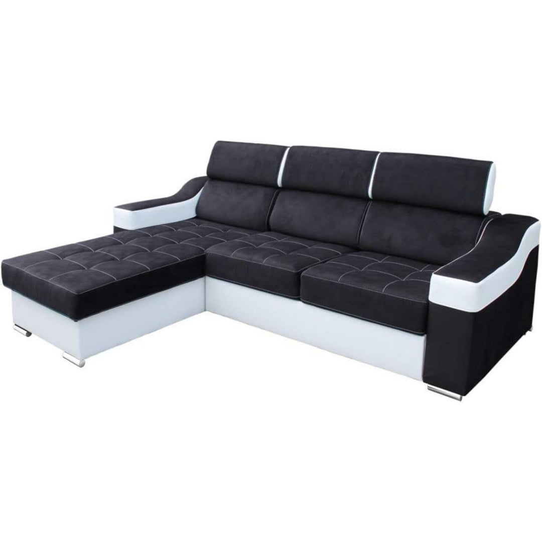 Sofa aus Kunstleder mit einer Schlaffunktion