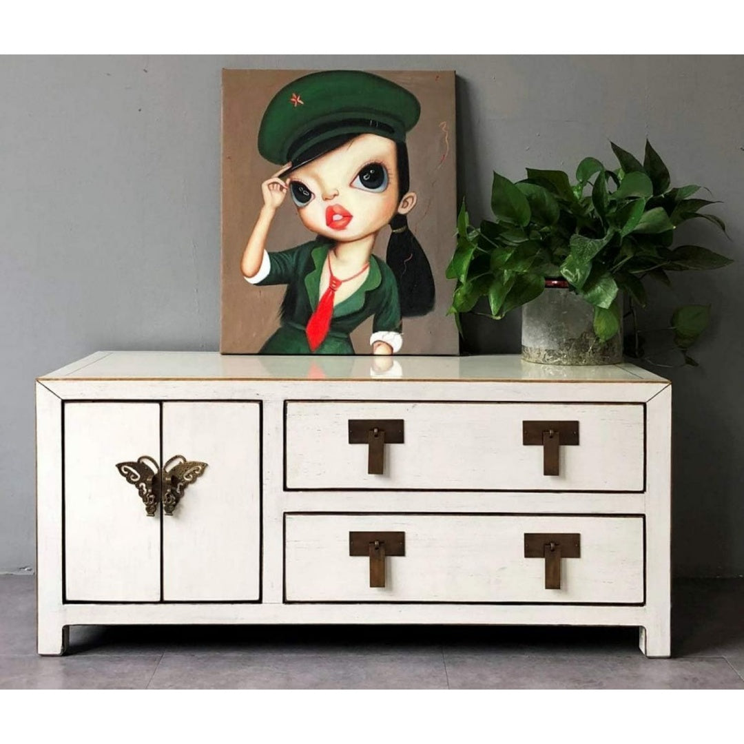 Medienboard in Creme